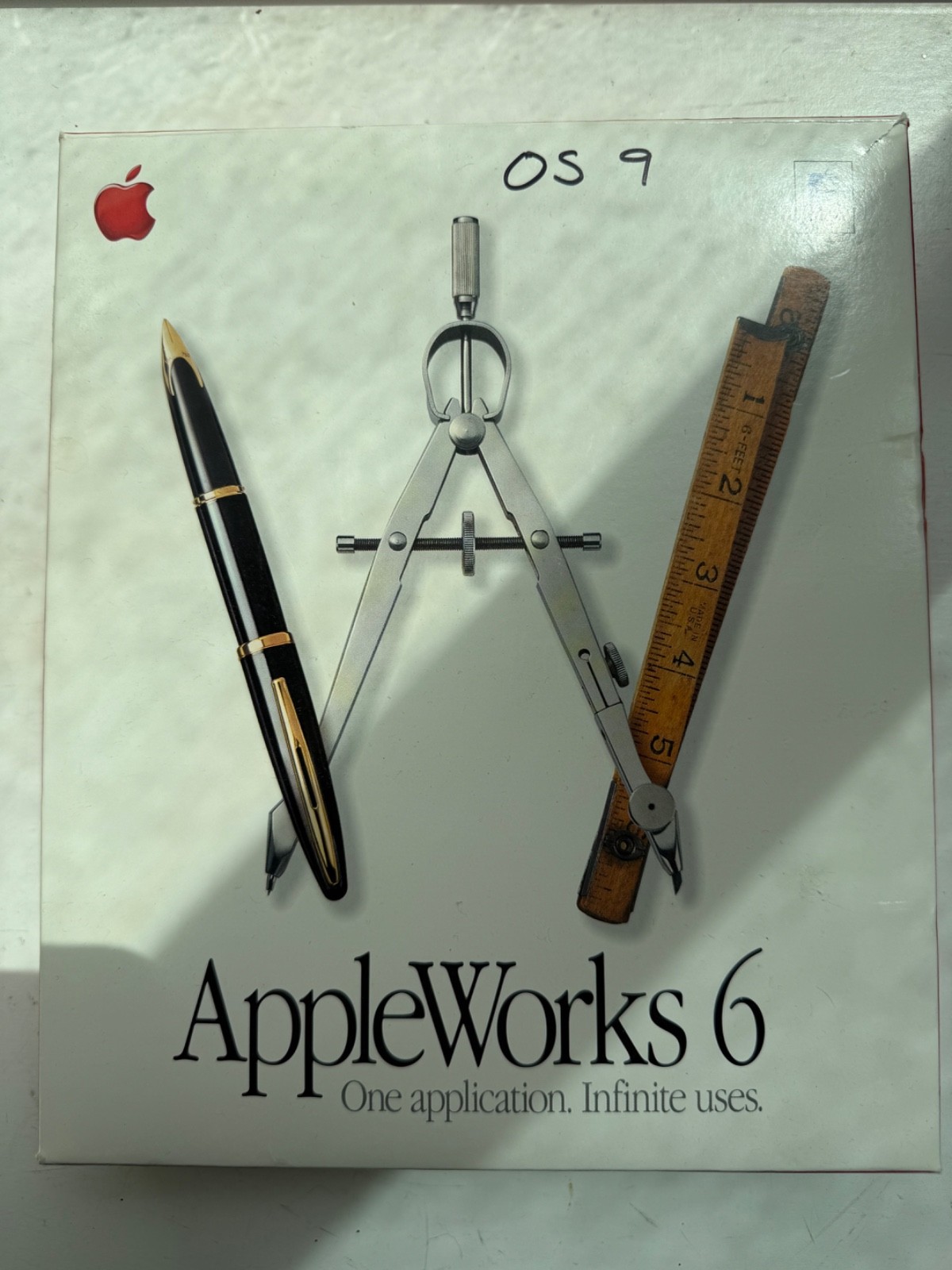 Apple AppleWorks 6 Software Box Set for Mac OS X M8389LL/B- Complete /w inserts