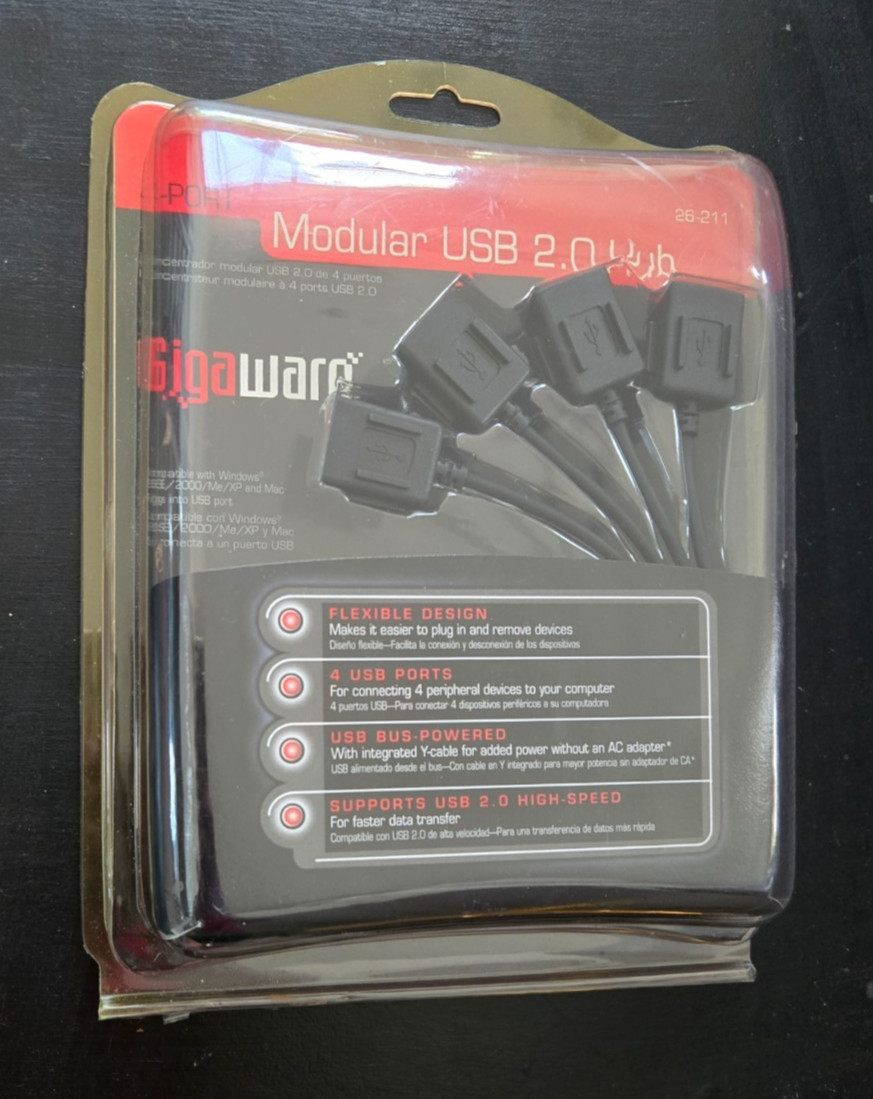 Gigaware USB 2.0 Four-Port Hub 26-211