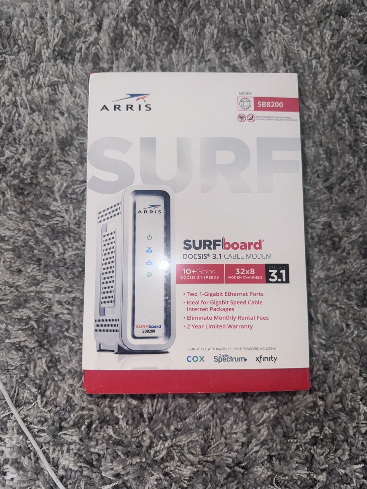 ARRIS SURFboard SB8200 DOCSIS 3.1 Cable Modem 2 Gbps White RJ-45