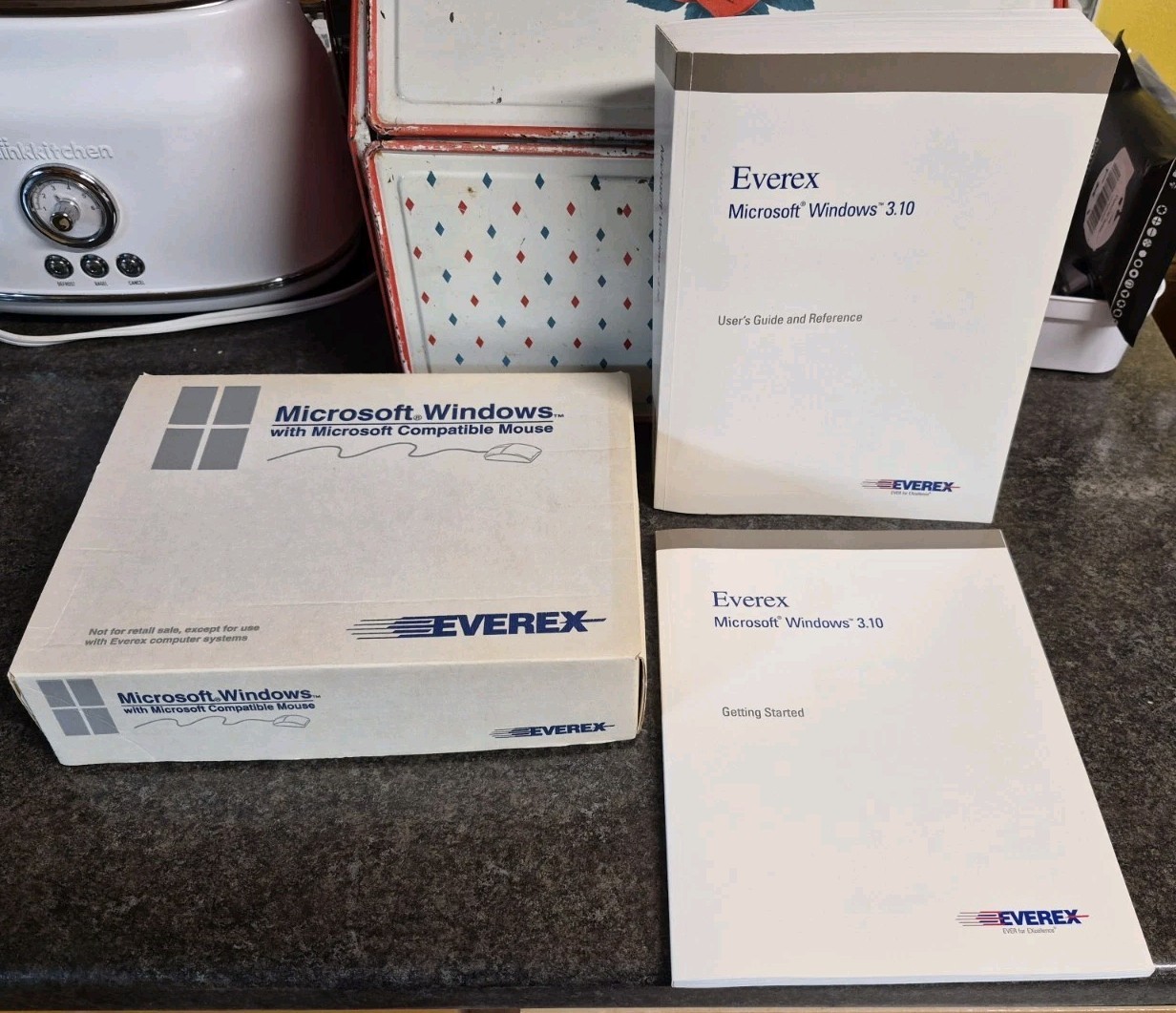 Everex Microsoft Windows 3.10 User's Guide and Reference + Getting Started Book