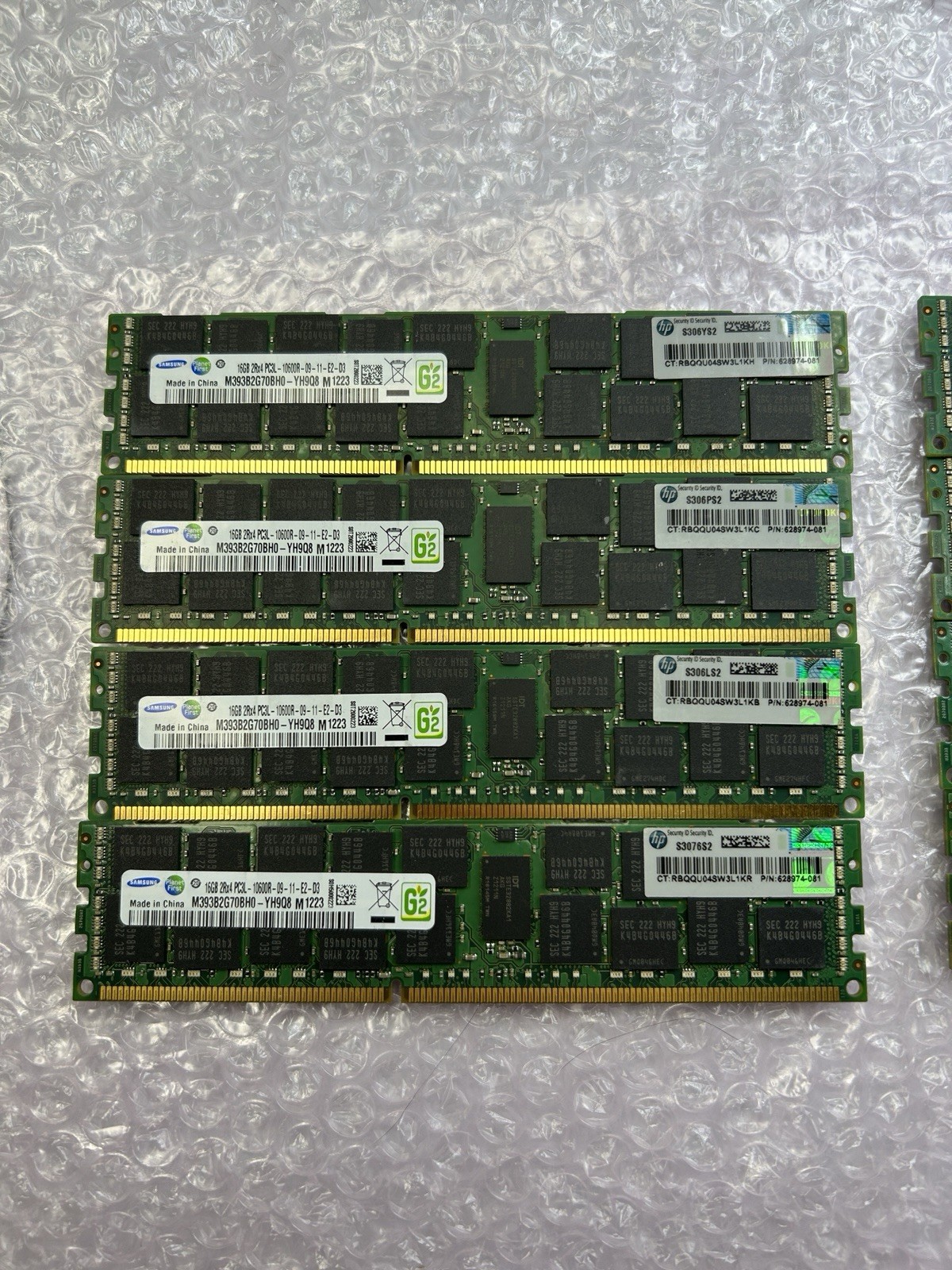 Samsung 64GB 4x16GB PC3L-10600R ECC RDIMM Server RAM M393B2G70BH0