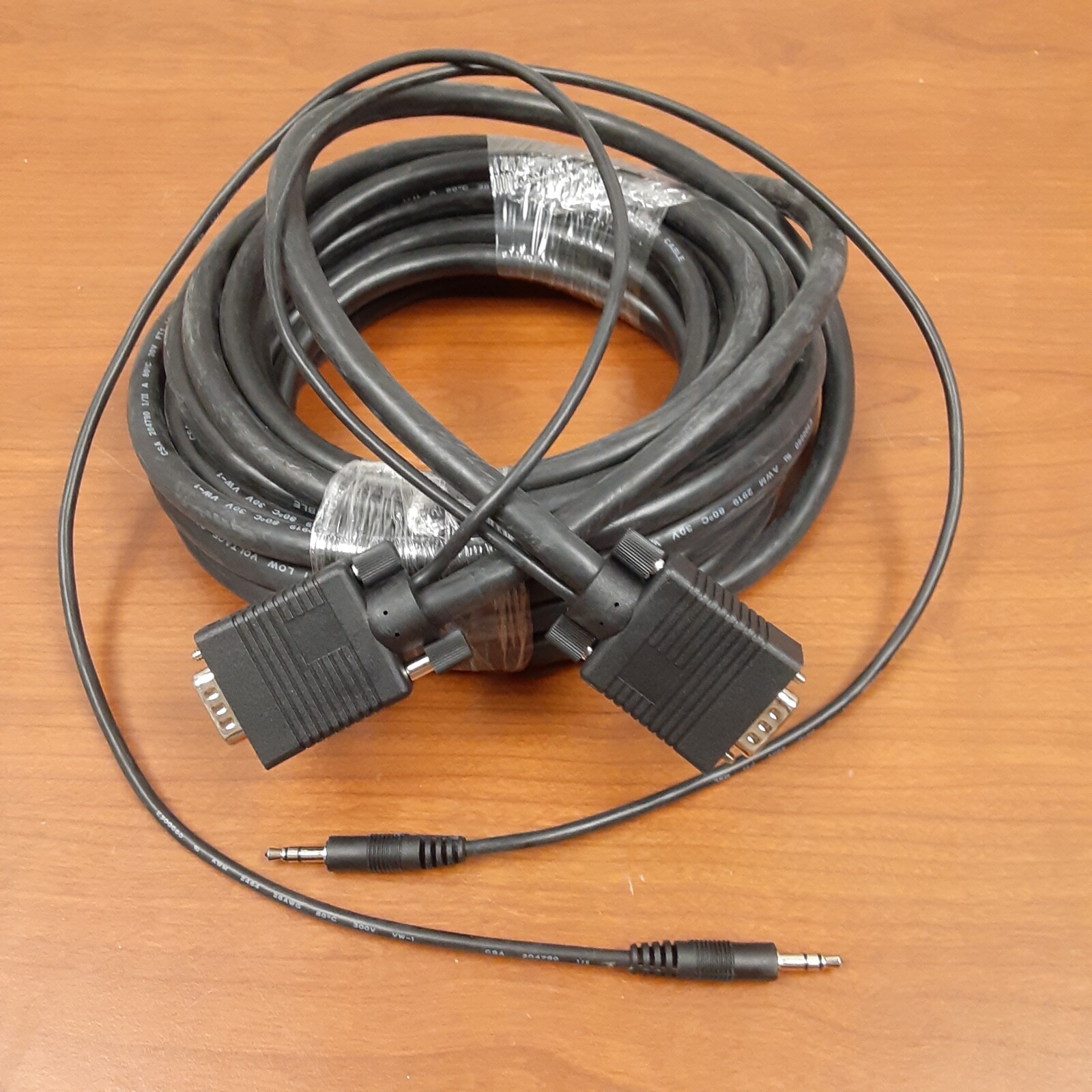 VGA + Stereo 25 Foot Cable HD15M/M...NEW
