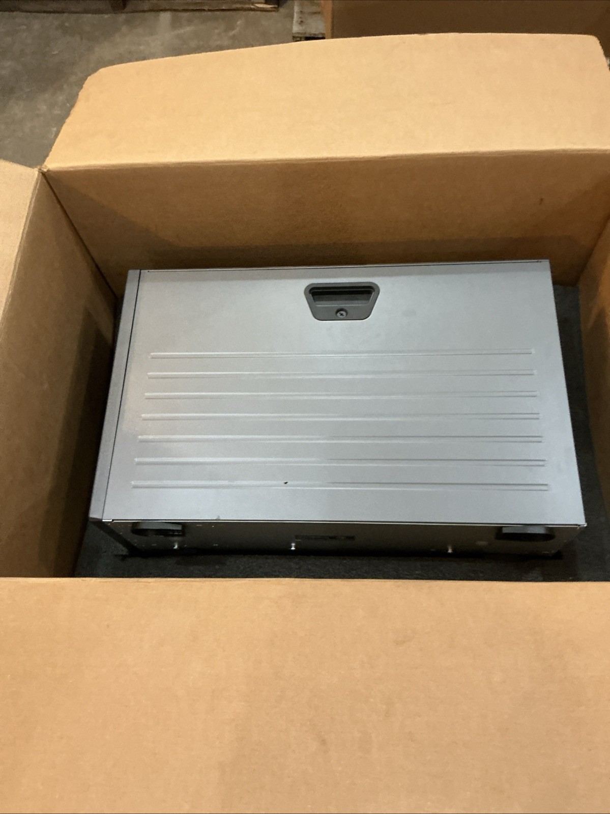 Dell PowerEdge T710 Tower Server Intel Xeon Enterprise Server CM-006