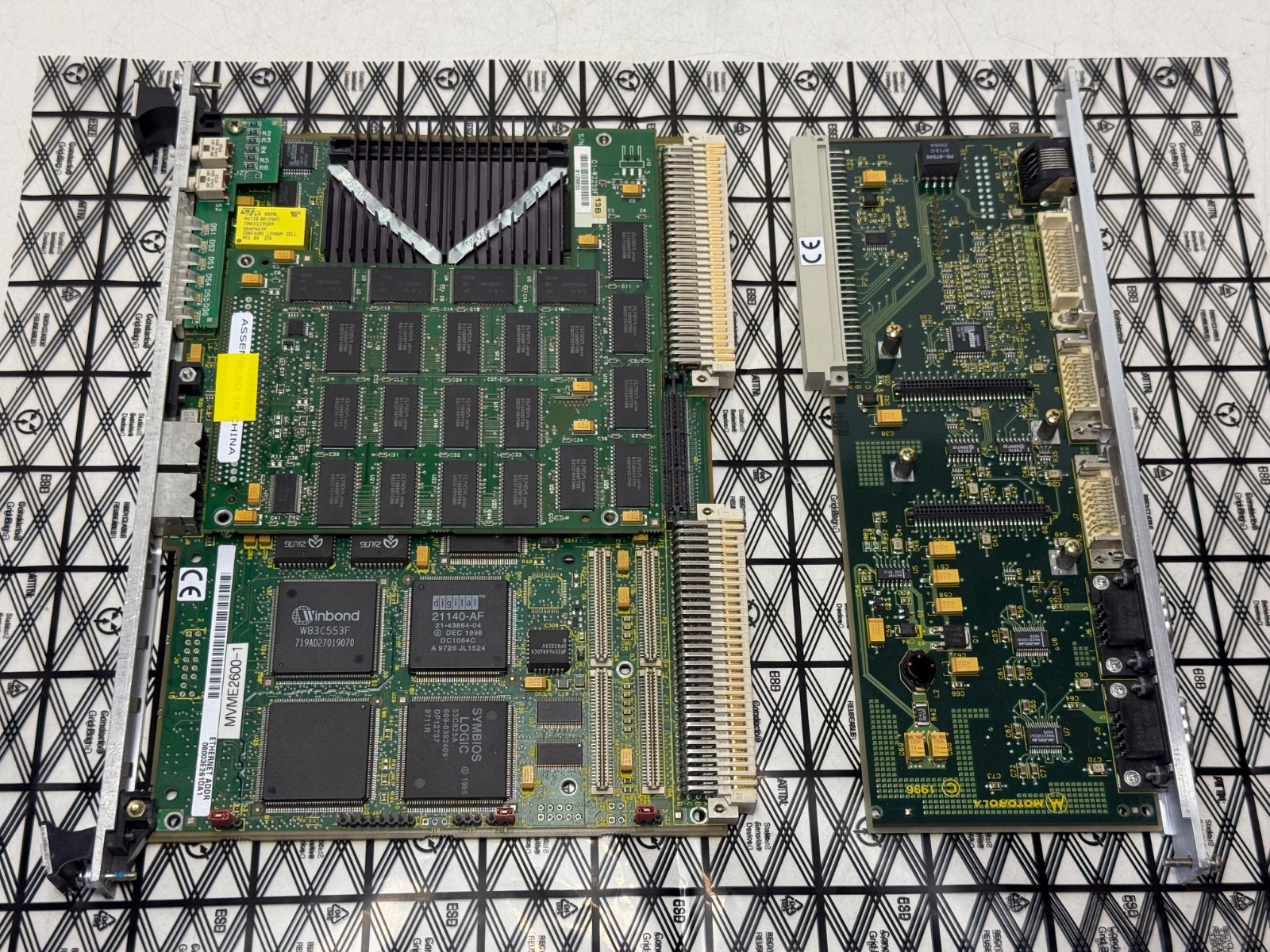 Motorola MVME2604 761 I/O VME Board 512mb / 200Mhz with RTM Board 01-W3190F-13J