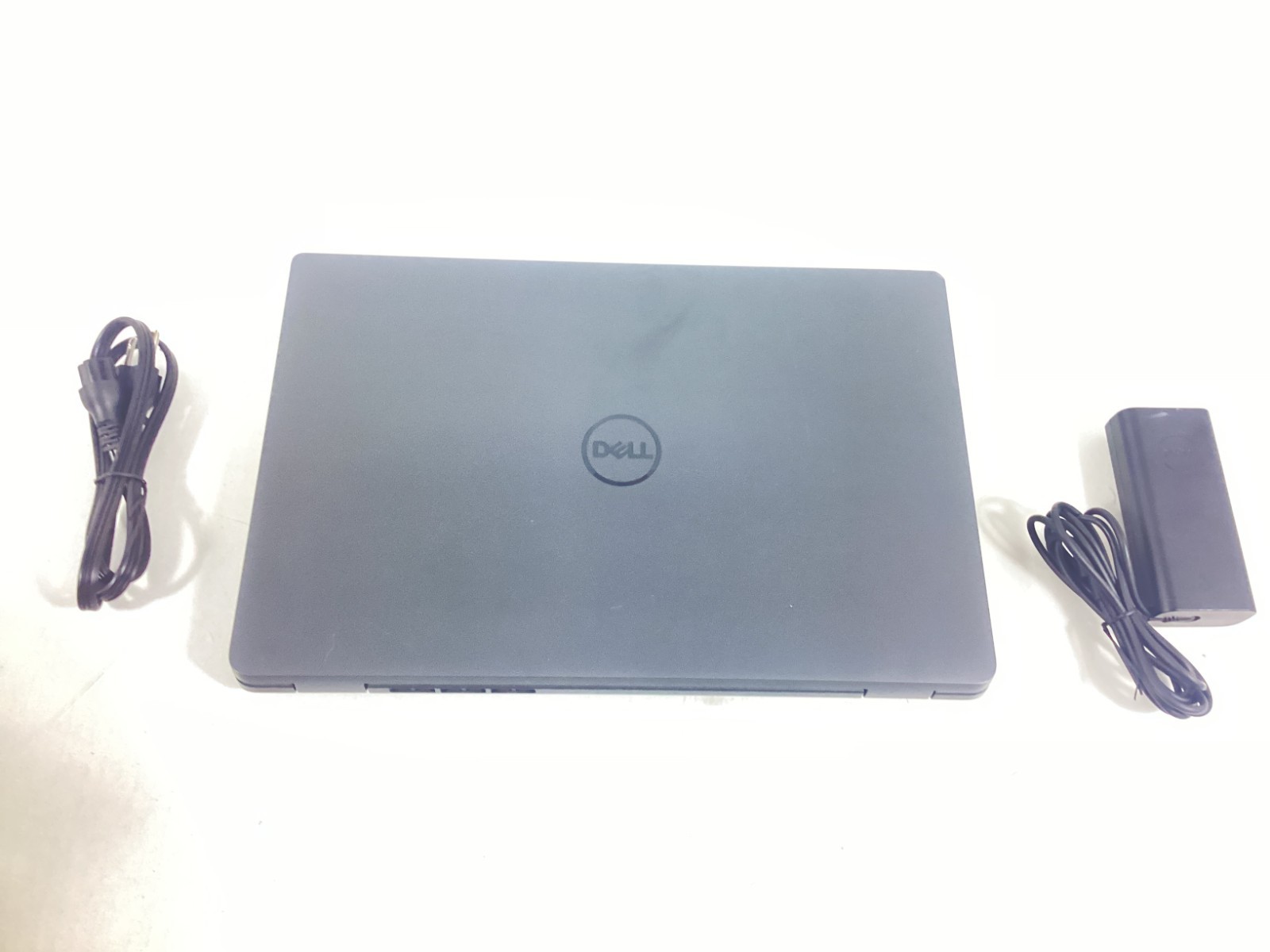 Dell Latitude 3550 15.6" FHD i7-1355U 16GB 512GB SSD W11P - WiFi 6E - 7CCG9