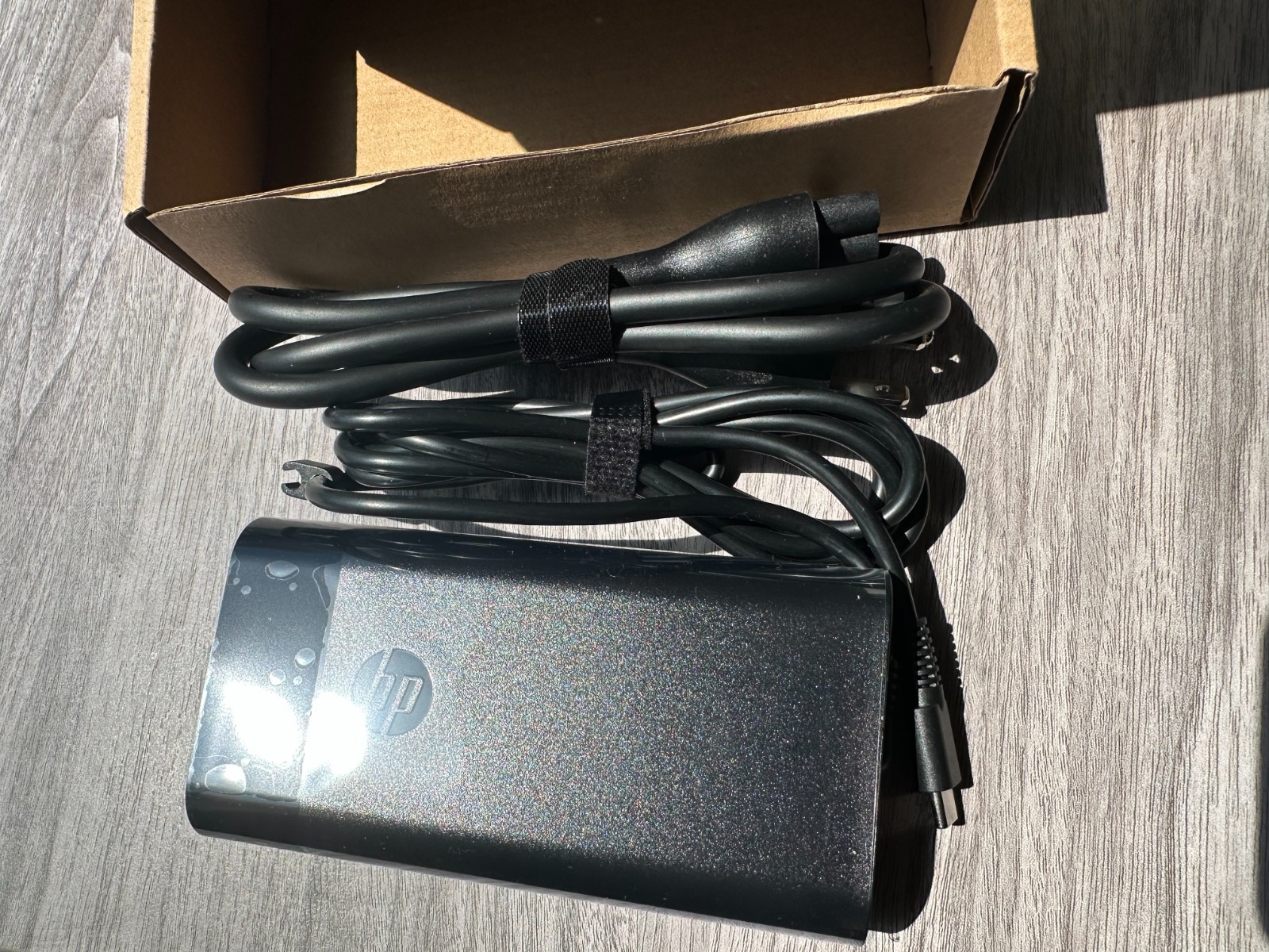 Genuine HP USB-C 90W Spectre x360 Charger AC Power Adapter 904144-850 904082-003