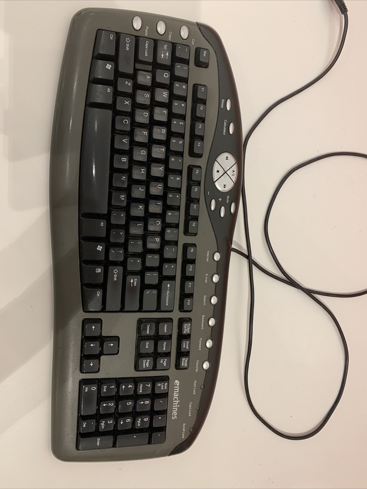 KU-0108 wired eMchines Keyboard and MOC5UO Dell wired Mouse