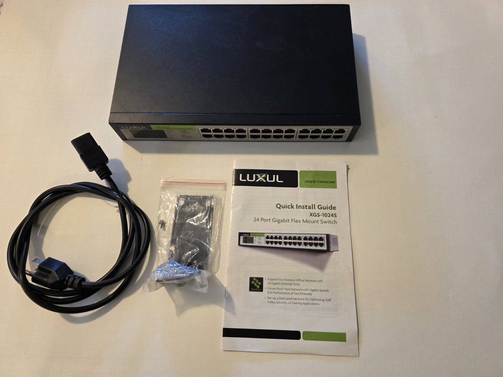 Luxul XGS-1024S 24-port Gigabit Flex Mount Network Switch