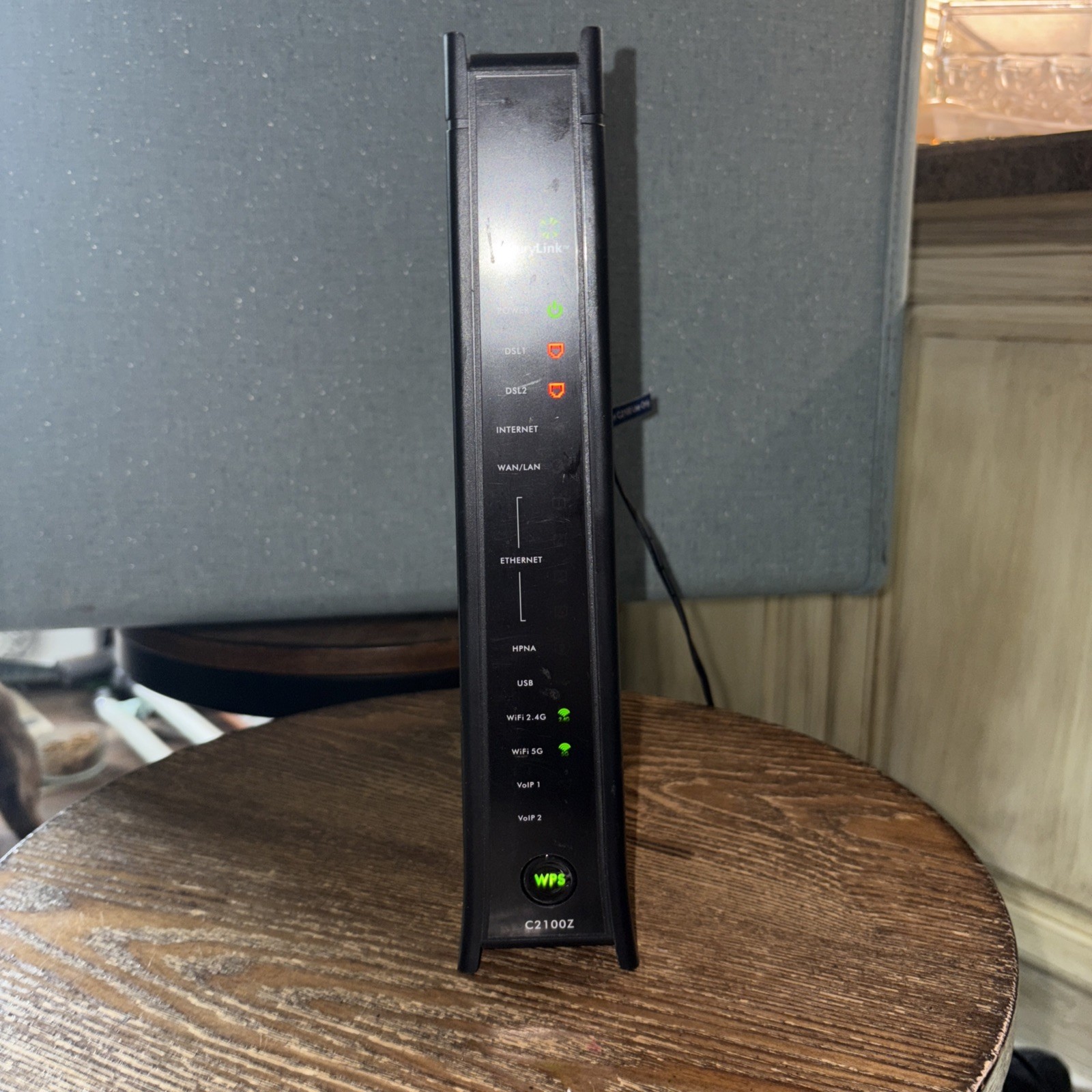 Century Link CenturyLink ZyXel C2100Z Wireless Router Modem 
