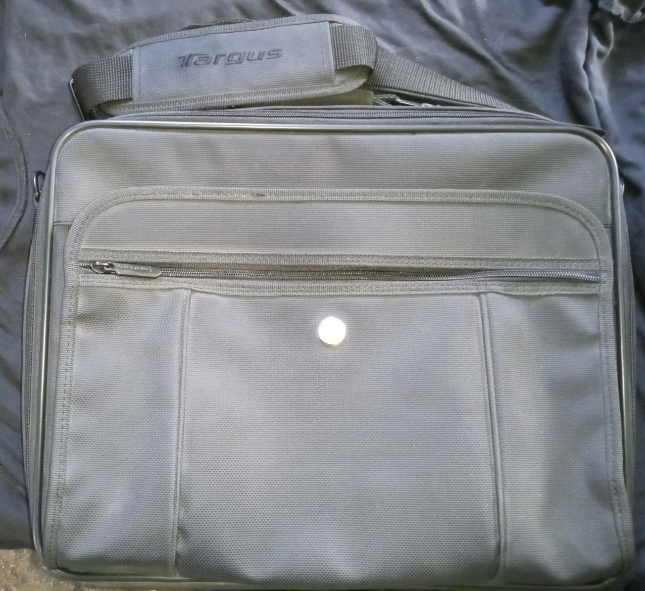 Taurus - laptop bag - heavy duty