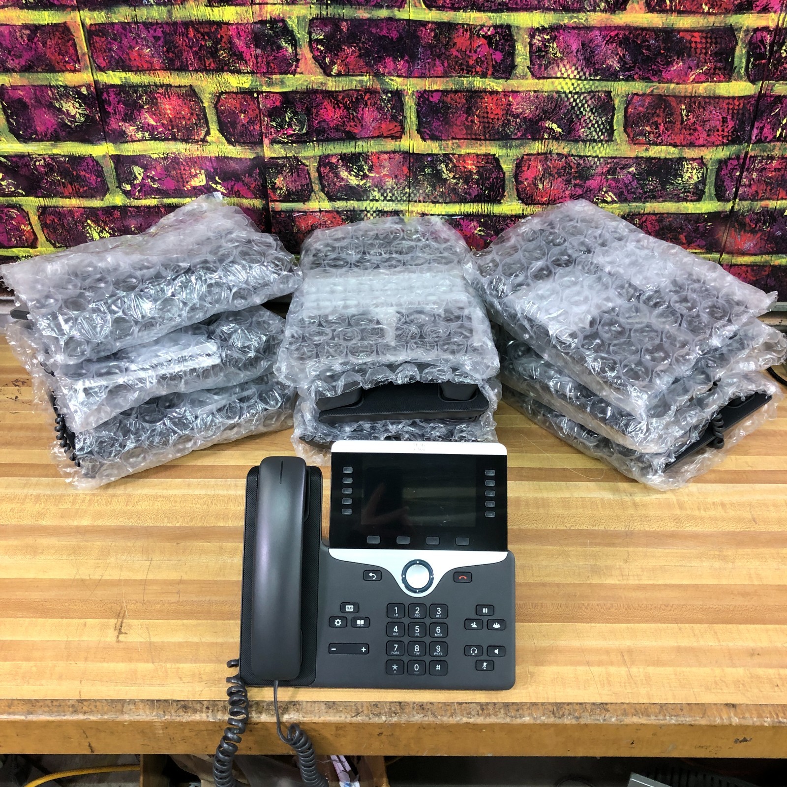 Lot of 10 Cisco CP-8851 5-Line VoIP Business Phone w/ Stand