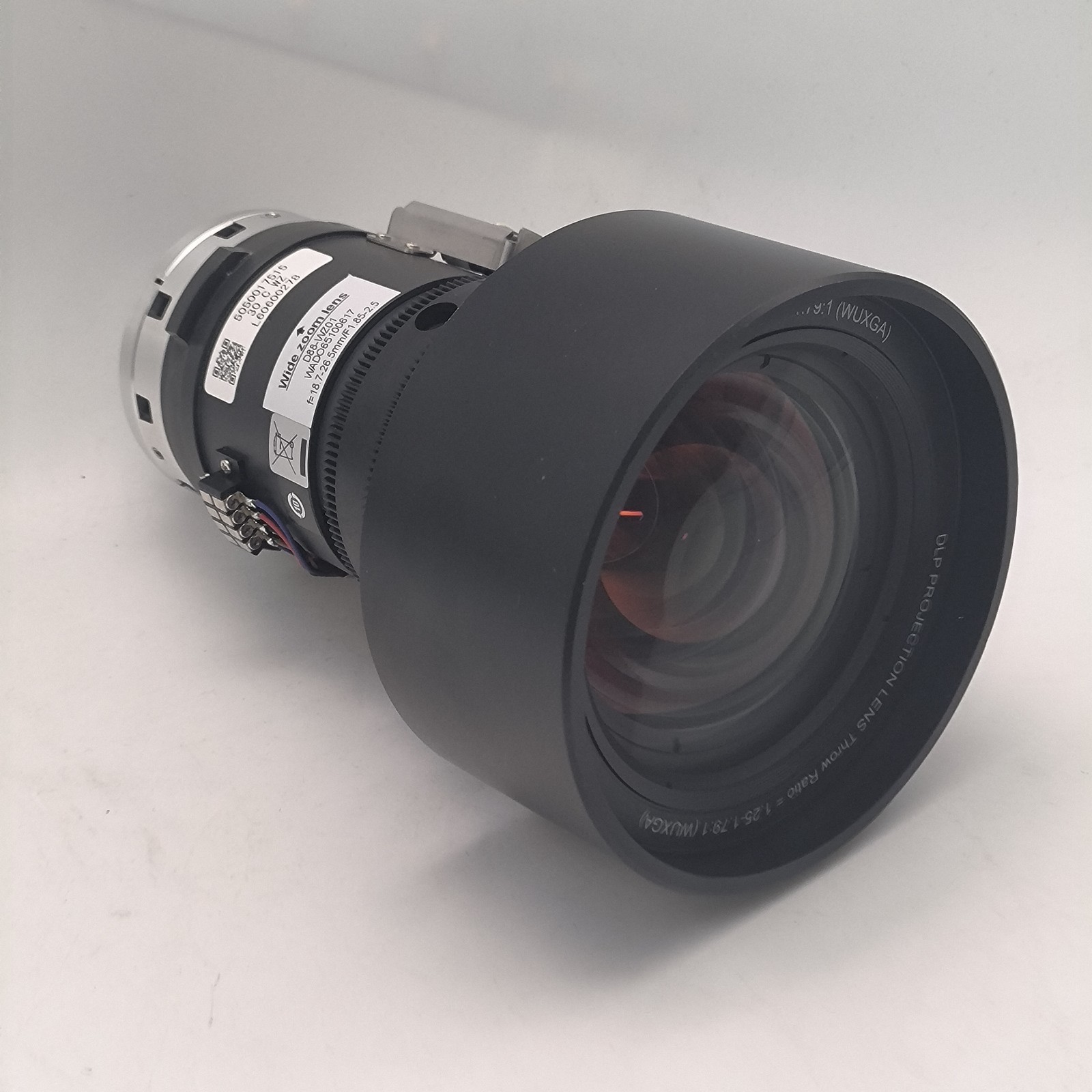 Digital Projection Projector lens 112-500 TR of 1.25-1.79:1（ 0.67″）/ 1.05-1.50:1