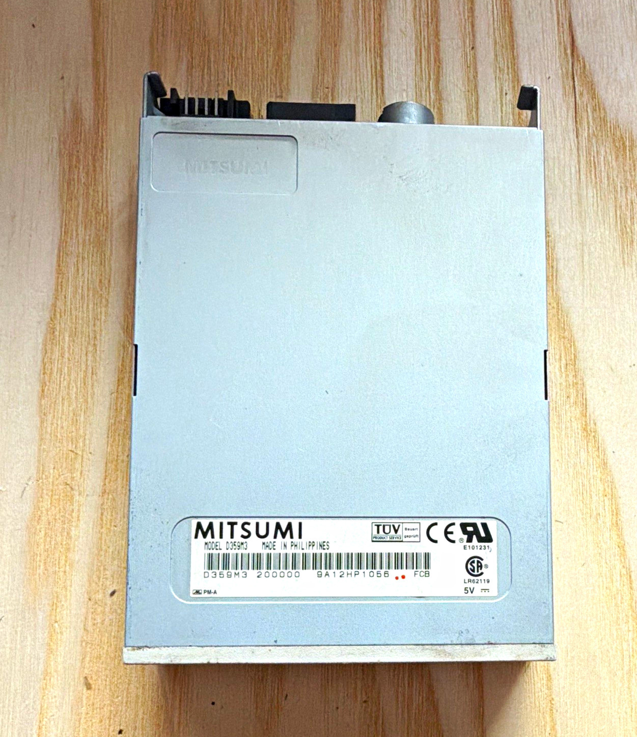 Mitsumi D359M3 3.5 in IDE Internal Floppy Drive Beige for PC