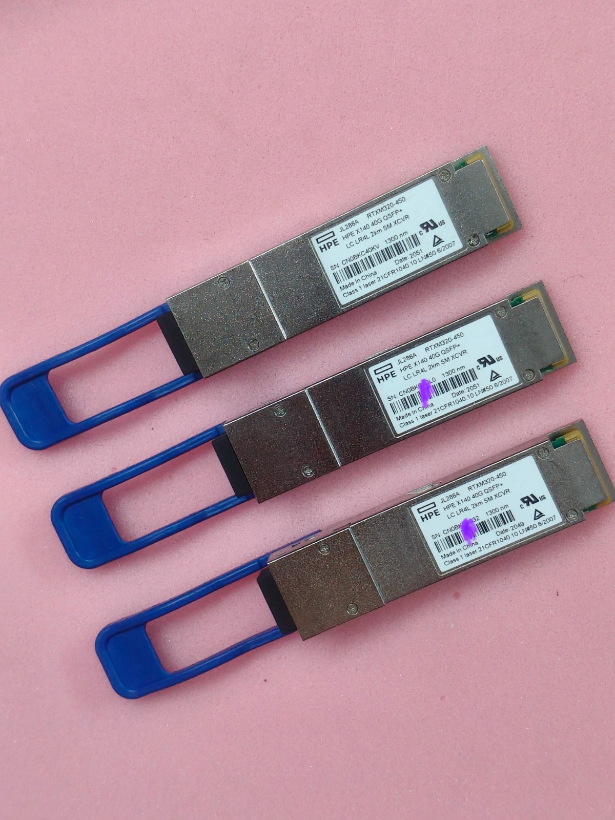 HPE JL286A X140 40G QSFP+ LC LR4L 2km SM XCVR ,Genuine, non-compatible.