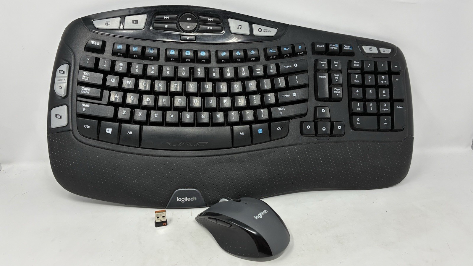 Logitech MK570 Wave Comfort Wireless Keyboard w/mouse & USB Dongle - K350 & M705