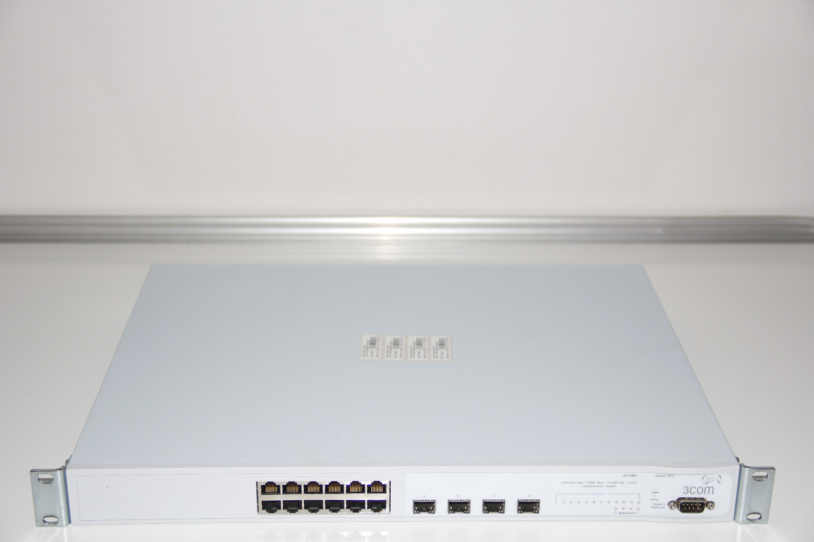 3Com 3812 3C17401 10/100/1000Mbps SuperStack Switch 12-port + 4x SFP ports