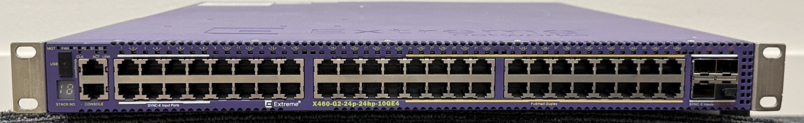 Extreme 16756 X460-G2-24P-24HP 48-Port PoE+ 4x10Gb SFP+ 1x 1100W PSU