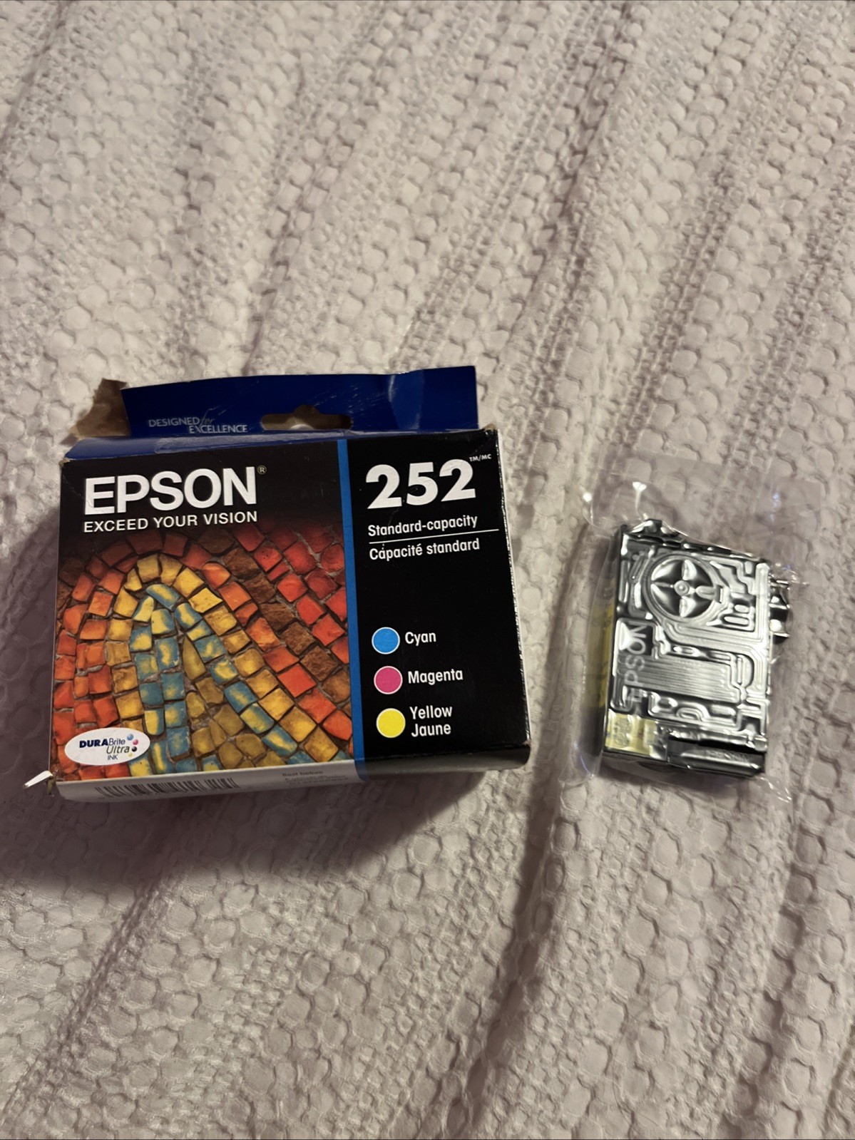 Epson DURABrite T252120-BCS Yellow Ink Cartridge Only Expires 2027