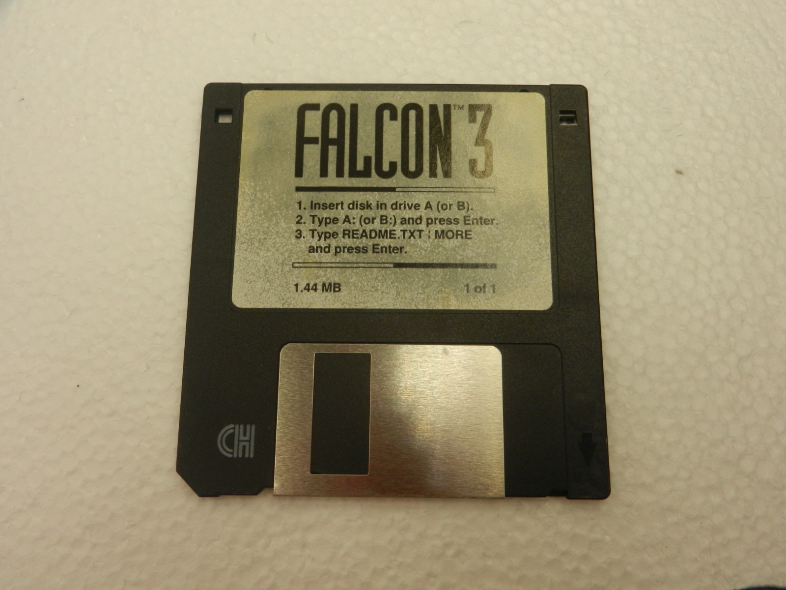 Vintage VIDEO GAME - FALCON 3 fLIGHT COMBAT SIM - 1.44mb fLOPPY dISK