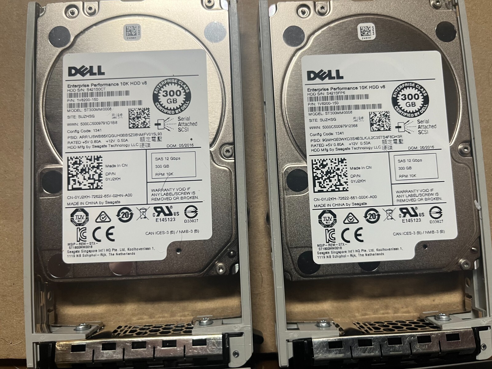2  x Dell Seagate ST600MM0088 600GB SAS 10K 2.5" HDD 1FD200-151 SUZHSG
