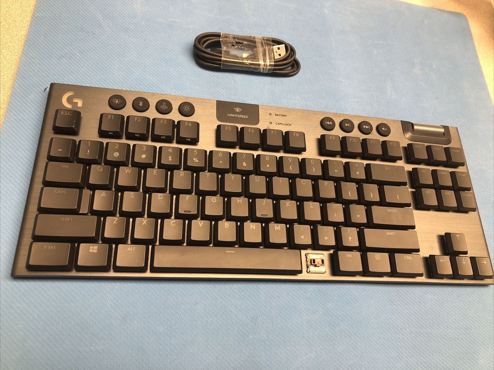 Logicool Lightspeed Wireless Linear Gaming Keyboard YR0076/MISSING ALT KEY
