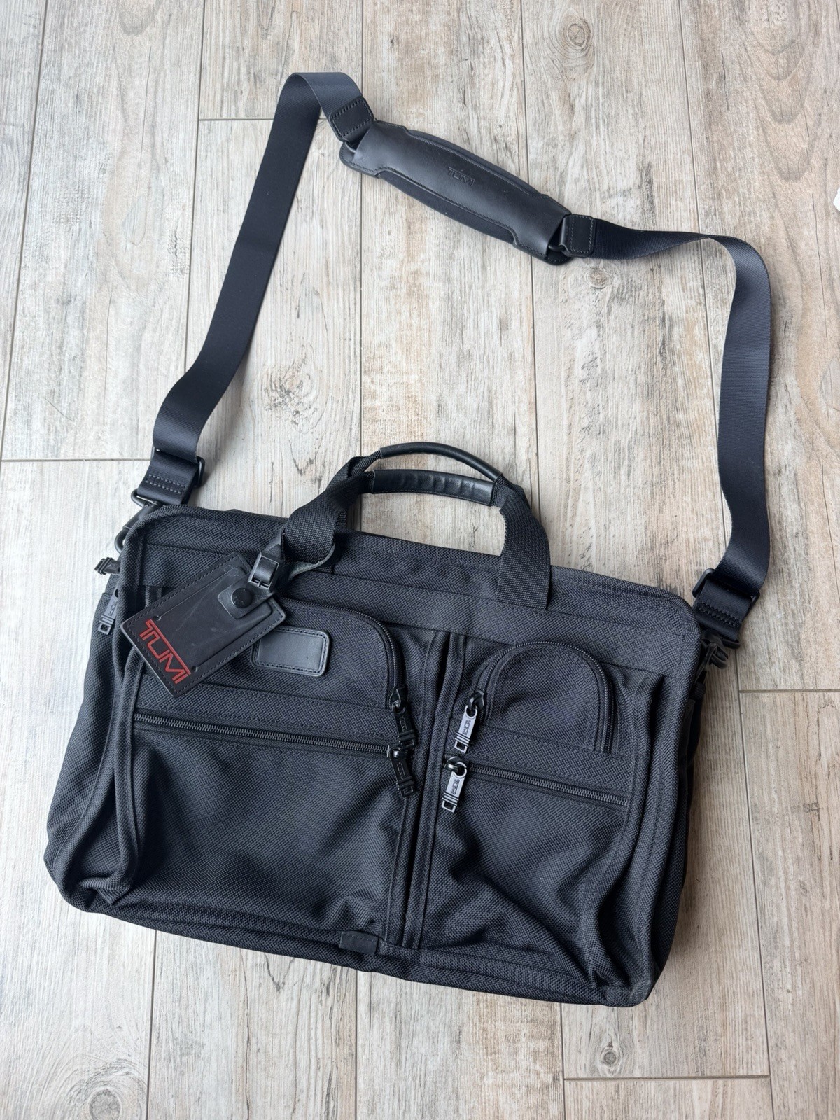 Tumi Alpha 26141DH Expandable Organizer Laptop Briefcase Black Ballistic Nylon