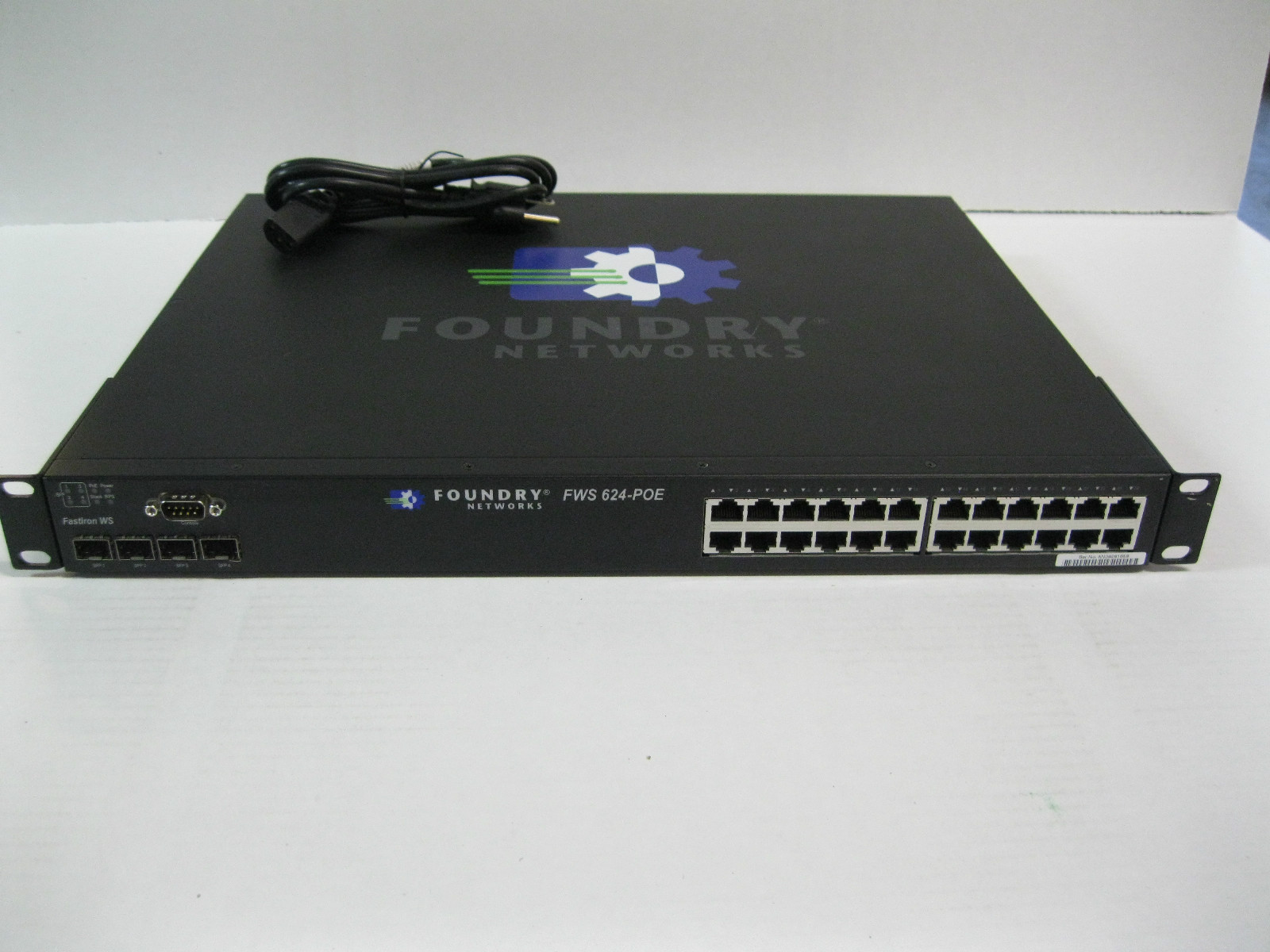 Foundry FWS624-POE FastIron WS 20- 10/100 Mbps PoE ports 4-RJ45/SFP 1-GE combo  