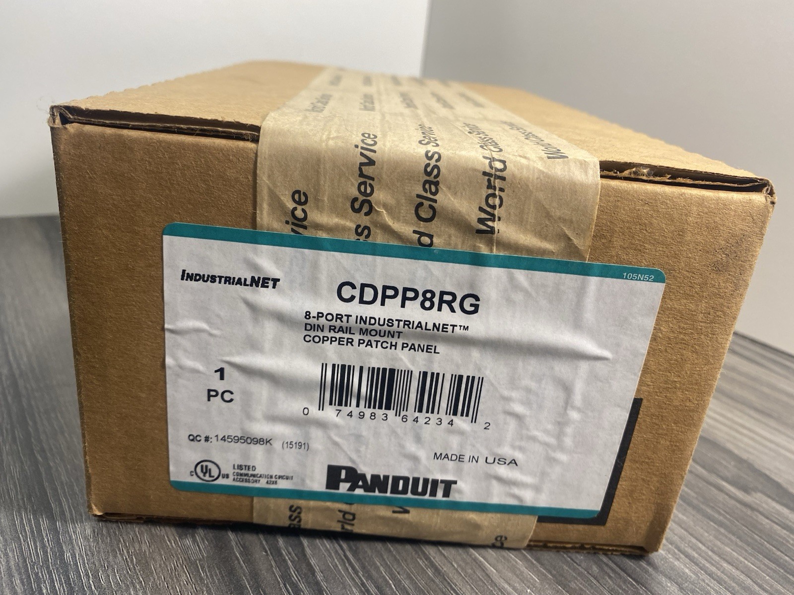 Sealed Panduit CDPP8RG  8-Port IndustrialNET DIN Rail Mount Copper Patch Panel