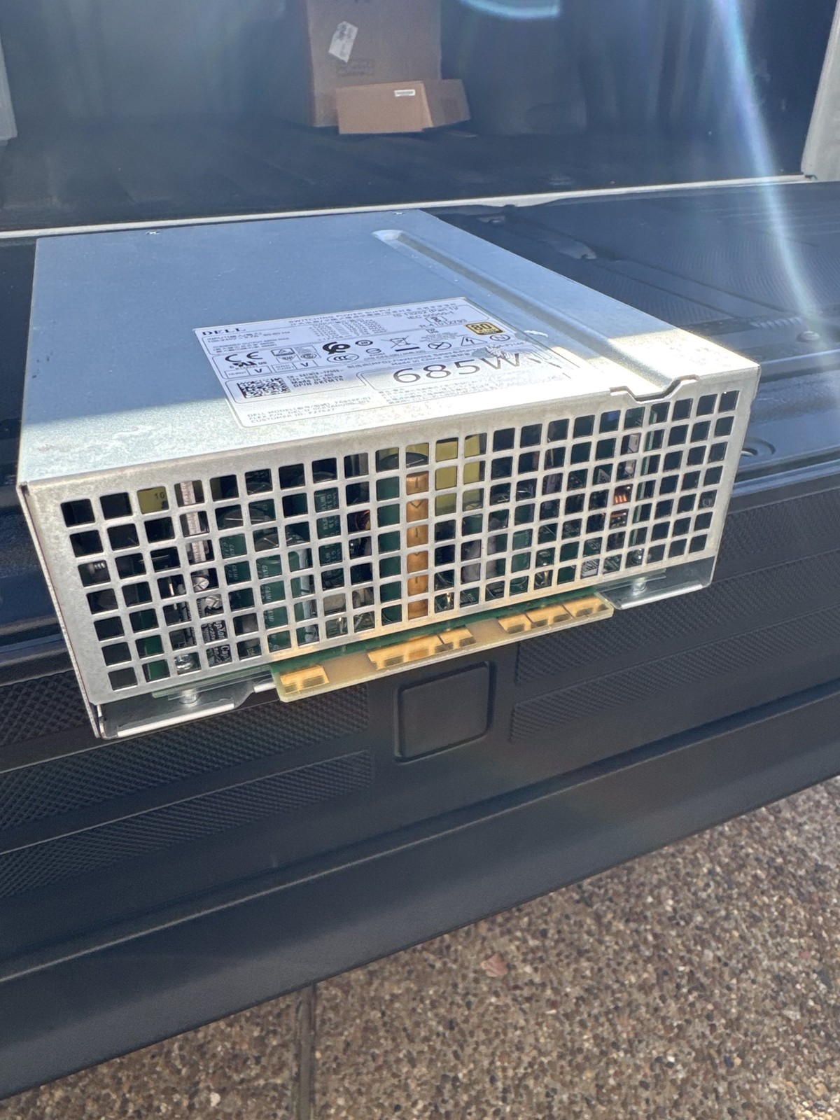 Lot of 2 - Dell 685W 80 Plus Gold Power Supply F685EF-01 0KTMT8 Precision T5810