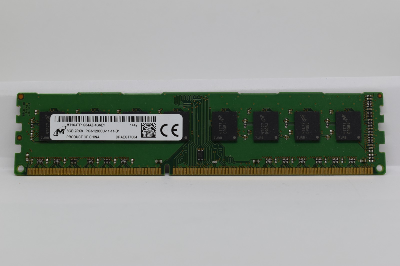 MICRON 8GB (1x8GB) 2RX8 PC3 12800U-11-11-B1 Desktop RAM MT16JTF1G64AZ-1G6E1