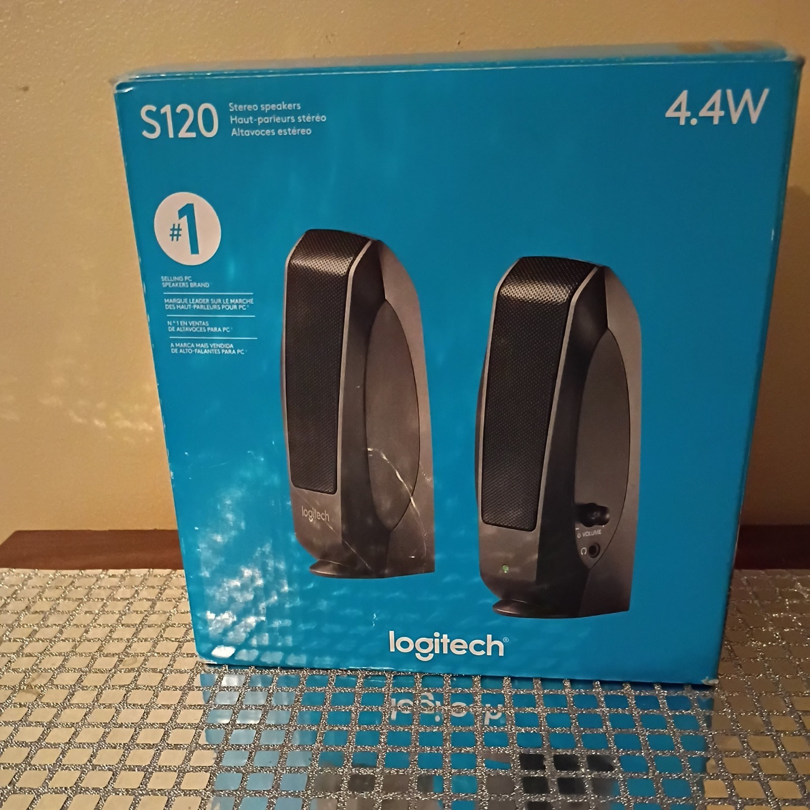 Logitech S120 Stereo Speakers 4.4W Slim Compact Design Clear Sound PC & Laptop