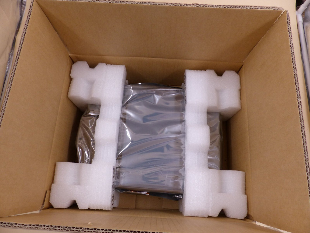 EMC 105-001-036-03 QUAD PORT NVME IOM FOR POWERMAX 2000 8000 DAE