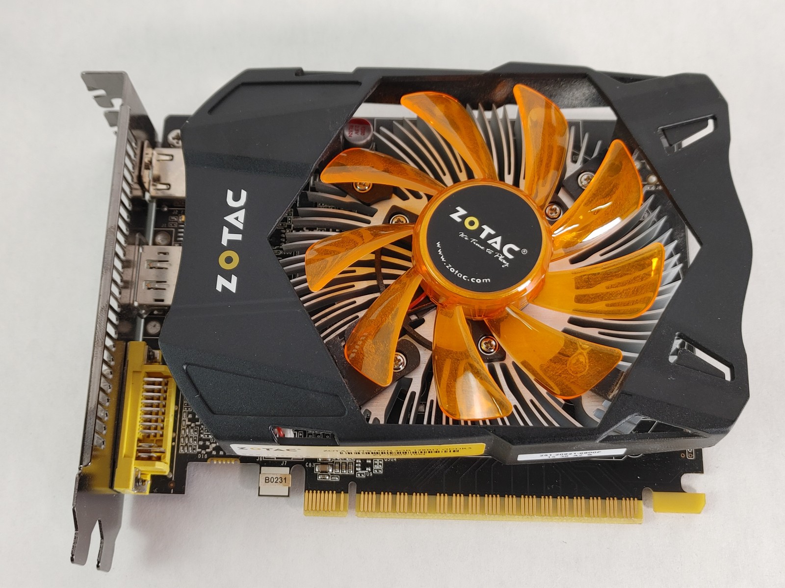 Zotac NVIDIA GeForce GTX 750 Ti 2 GB GDDR5 PCI Express 3.0 x16 Video Card