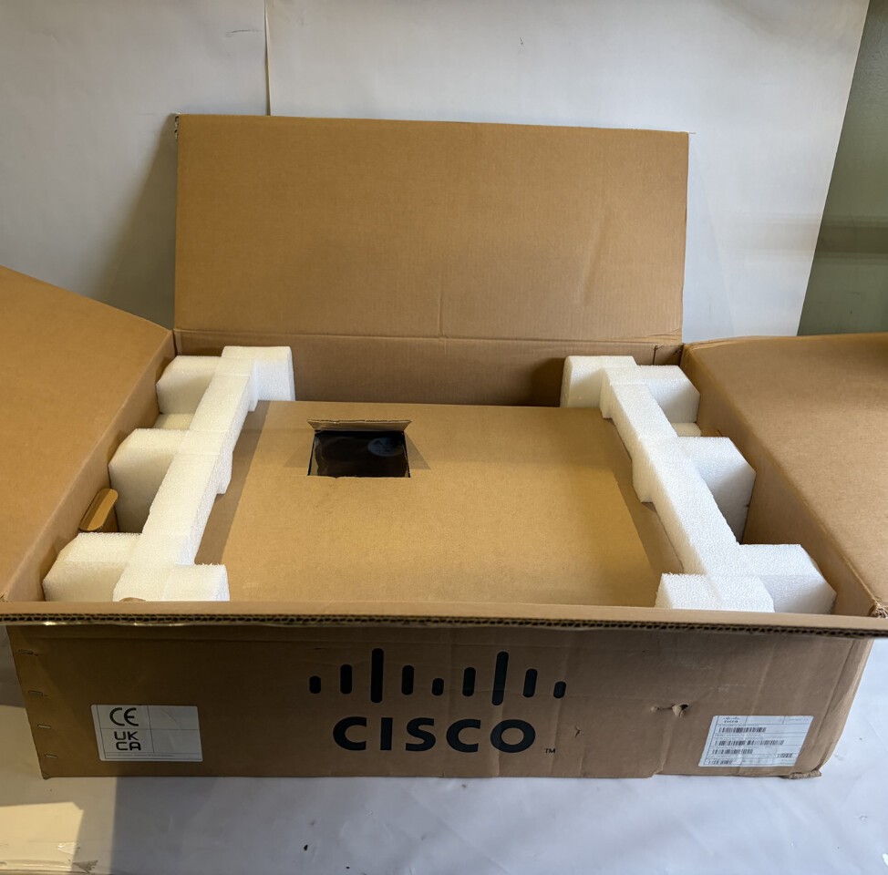 CISCO ASR-9010-FAN-VERSION 2 VO3 REVISION 3 COOLING FAN TRAY MODULE SMARTNETELIG