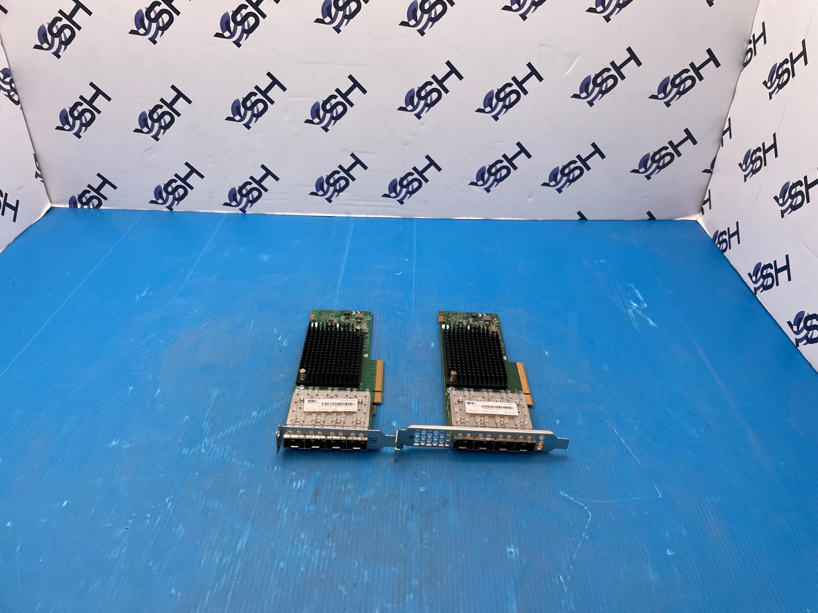IBM 16G Quad Port Fibre Channel Adapter 01YM333 V7000 Gen3 Lot of 2