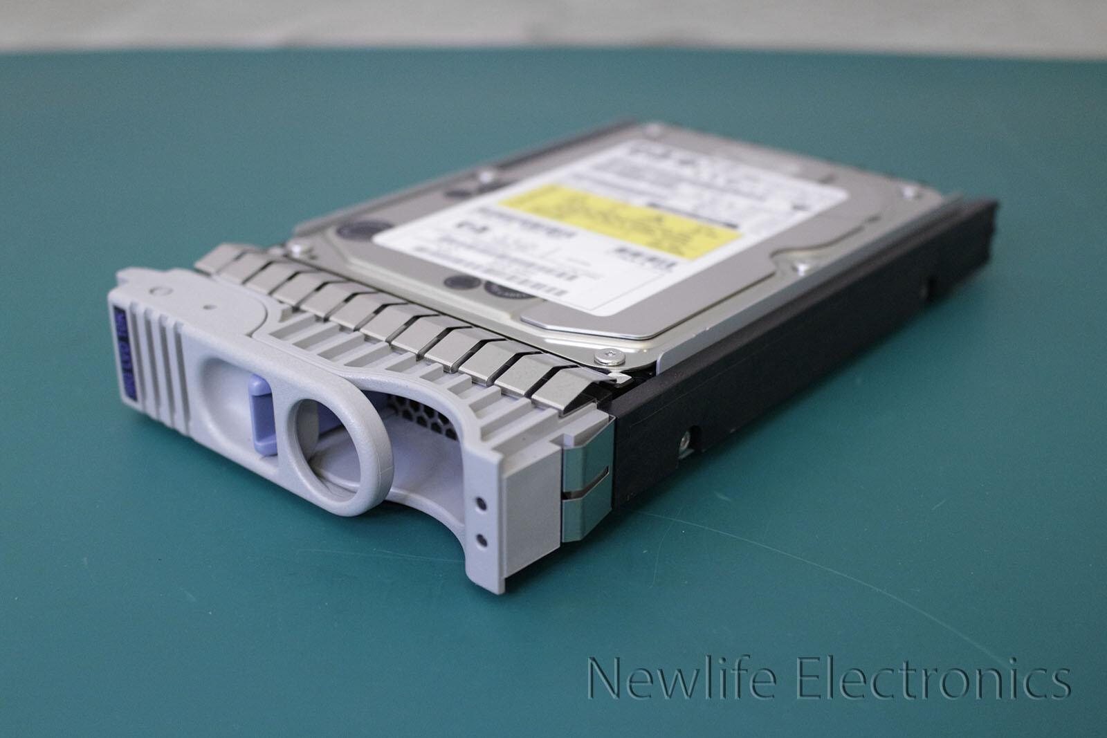 HP A6538-69001 36GB 10,000 RPM 3.5 in. Ultra160 SCSI LVD HDD ST336706LC A6538A
