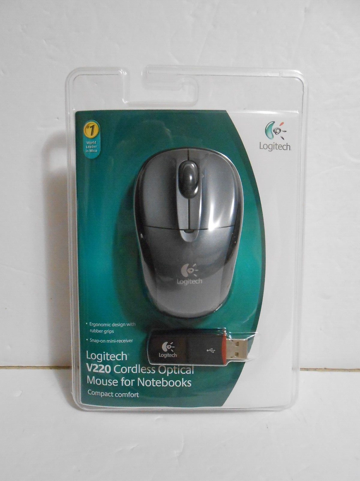 Logitech V220 Cordless Optical Mouse for Notebooks Black And Grey