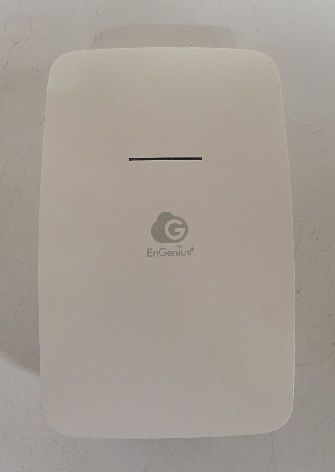 Cloud Managed ECW215 Wi-Fi 6 Wall-Mount POE Access Point