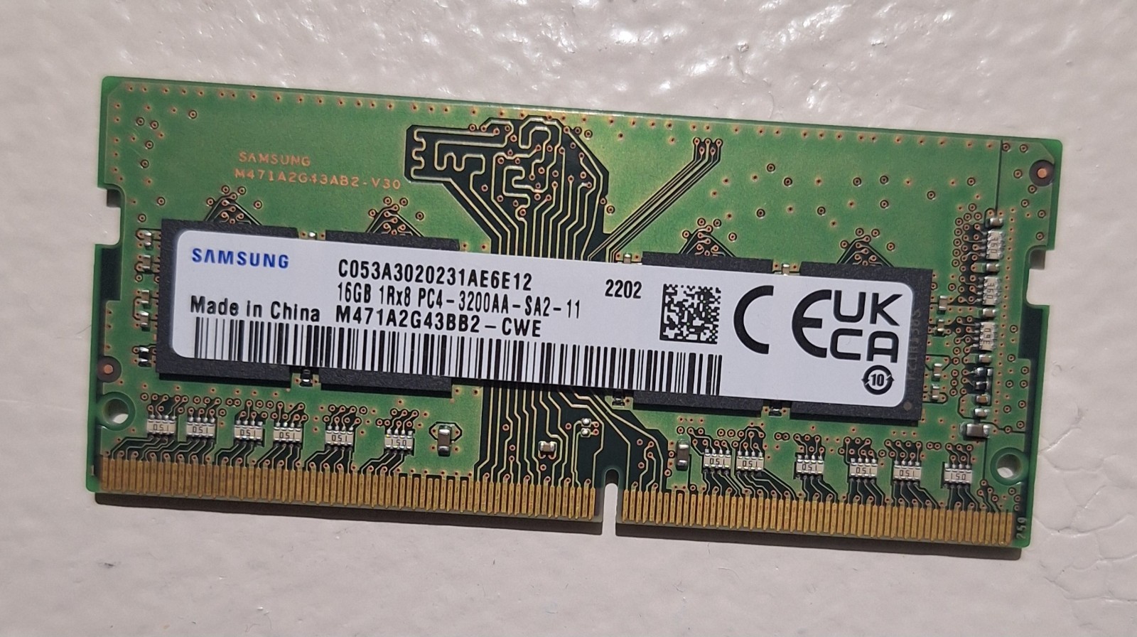 Samsung 16GB  DDR4 1Rx8 PC4-3200AA SO-DIMM RAM M471A2G43BB2-CWE