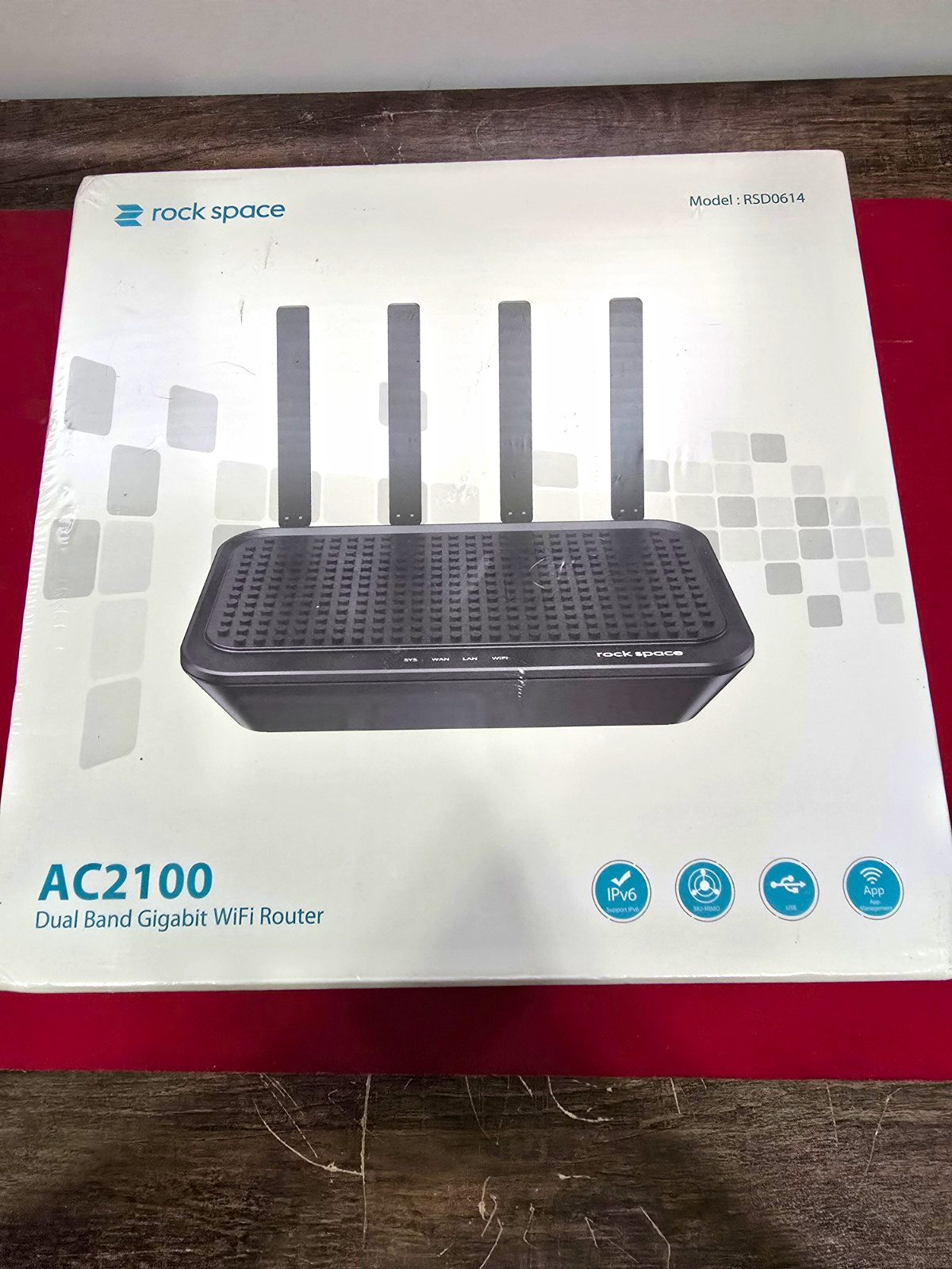 rock space AC2100 Dual Band Gigabit WiFi Router MU-MIMO USB IPv6 White RSD0614