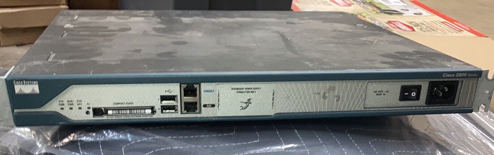 Cisco 2800 Series 2811 With WIC 1DSU T1 & VWIC 2MFT-T1