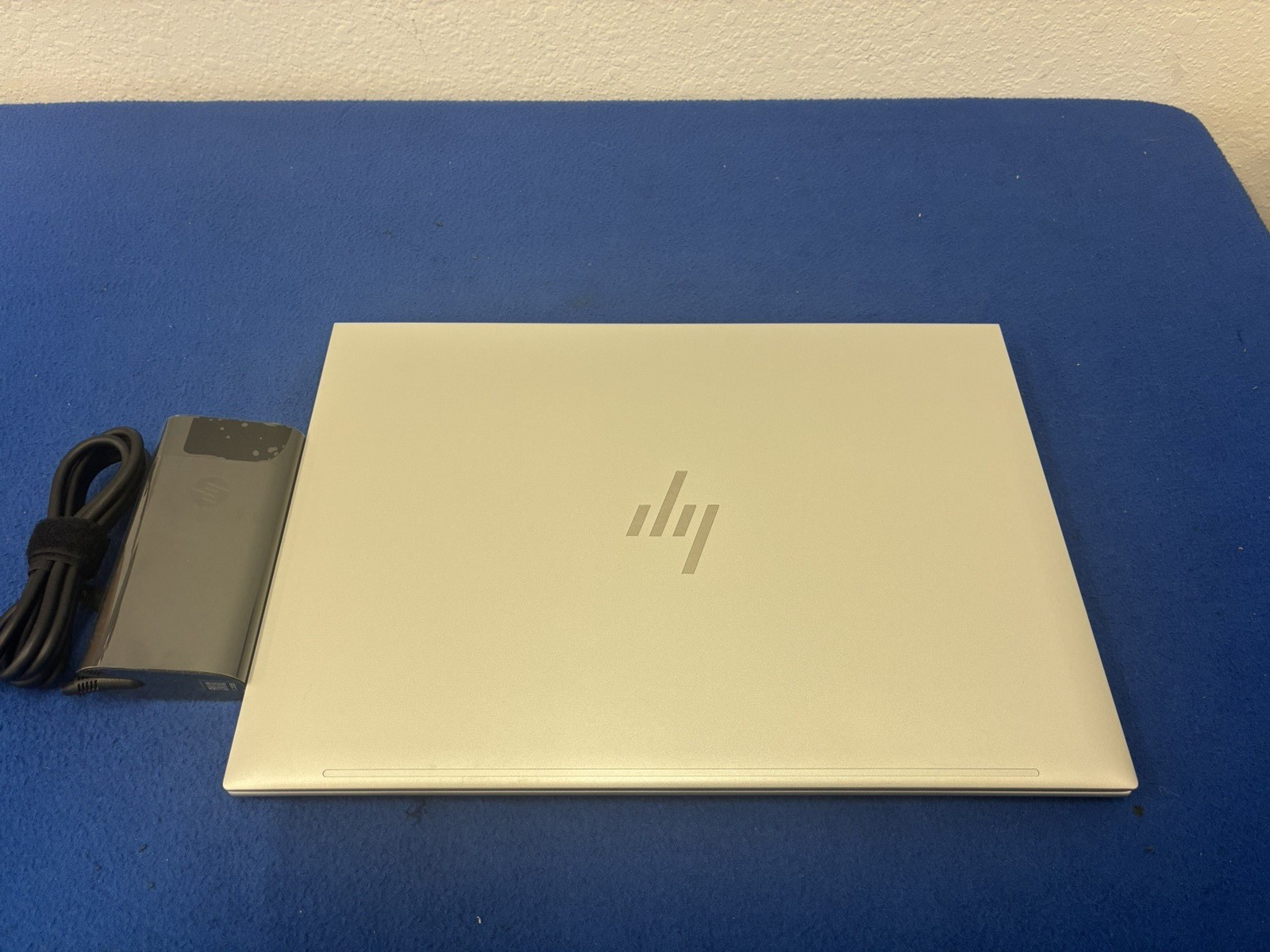HP EliteBook 860 G9 16"  12th Gen Intel i7, 16GB RAM, 512GB SSD, Win 11 Pro
