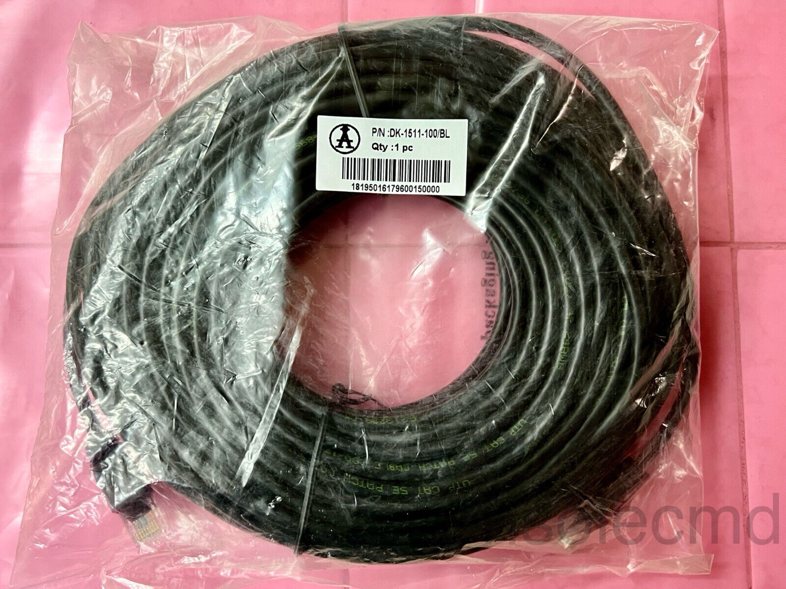 Cat5e UTP Ethernet Network Stranded 24AWG Patch Cable, RJ45, 100ft (30.5m),Black