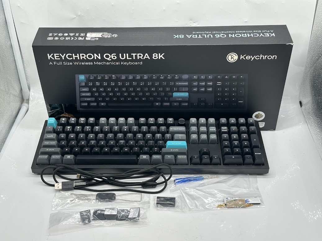 Keychron Q6 Ultra 8K Swappable RGB Backlight Banana Switch - Black NO DONGLE
