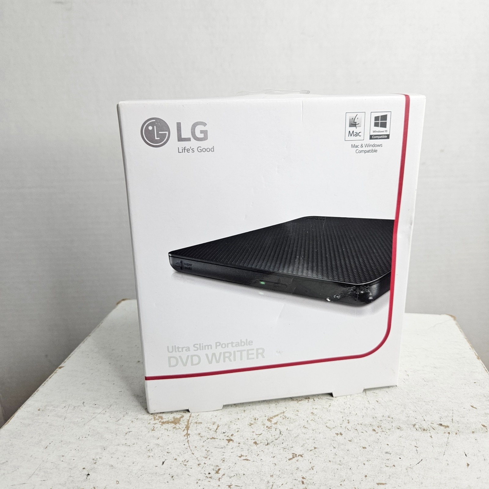 LG Ultra Slim Portable SP80NB60 USB 2.0 External DVD Writer 8x M-DISC Mac/PC