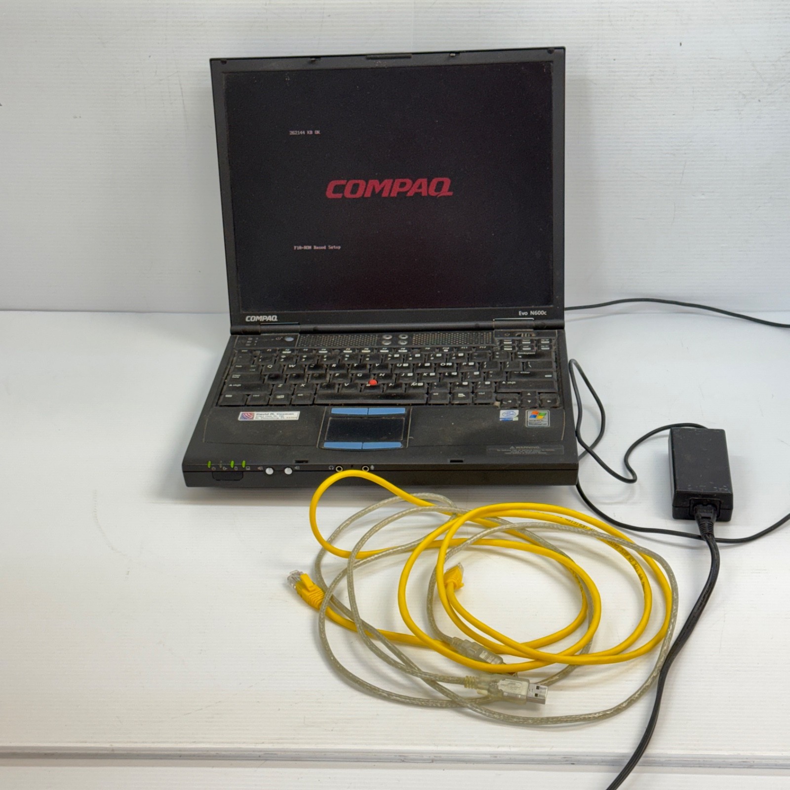Compaq Evo N610c Laptop PP2040 Vintage Powers On No Further Testing
