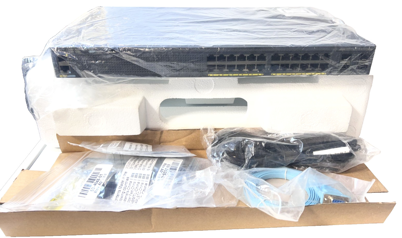 Cisco  Catalyst (WS-C2960S-24PS-L) 24-Ports Rack-Mountable Switch Managed