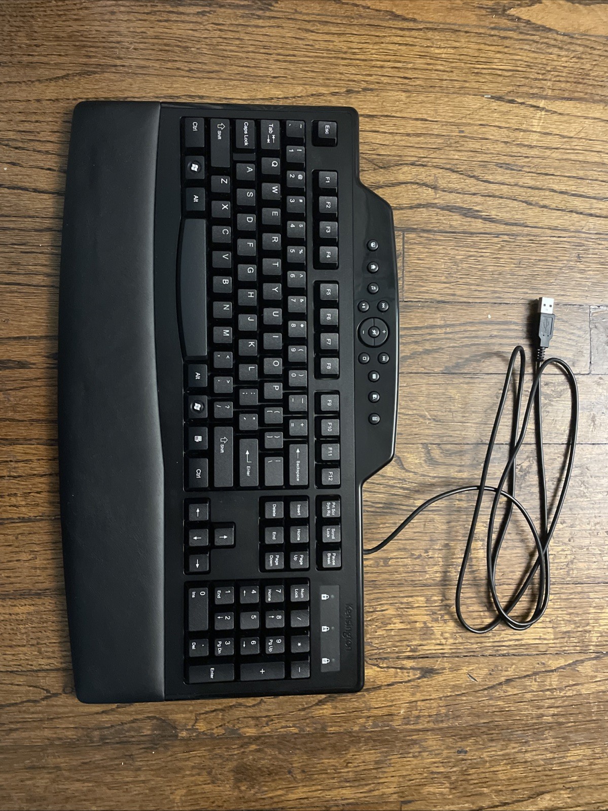 Kensington Pro Fit Wired Comfort Keyboard Black (K72402US)