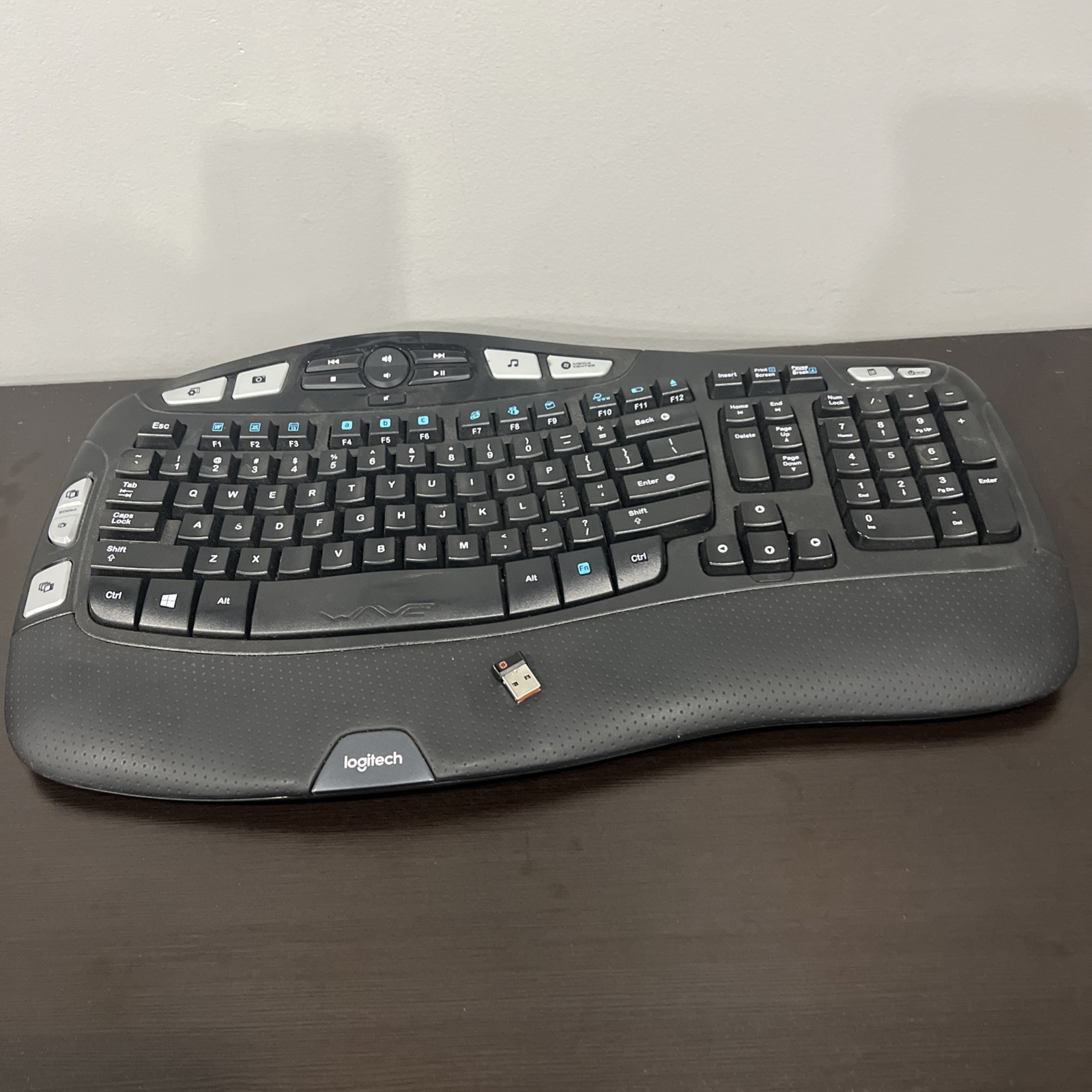 Logitech K350 Wireless Wave Keyboard with USB Unifying Receiver Ergonomic Design