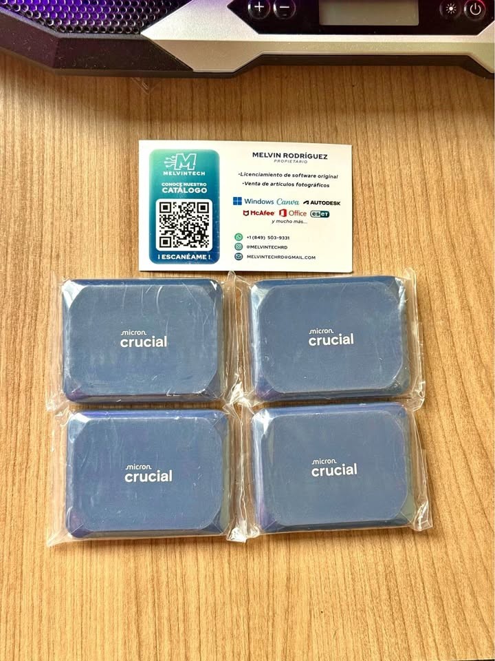 Crucial X10 2TB External SSD USB-C 3.2 Gen2x2 CT2000X10SSD9 2100MB/s Portable